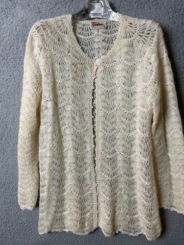 Vintage ivory hand crocheted - vintage, hand-crocheted