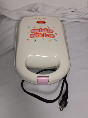 Babycakes mini donut maker - babycakes,