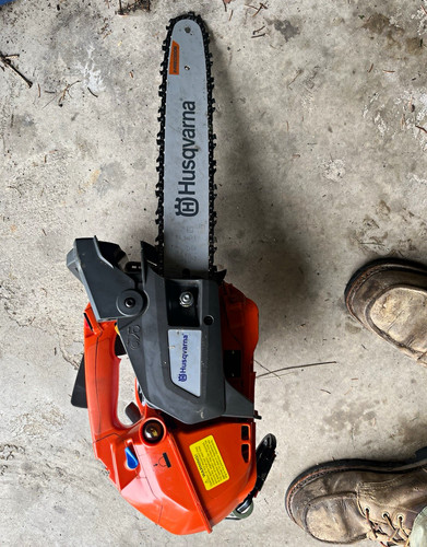 Husqvarna 435 gas chainsaw - 435,