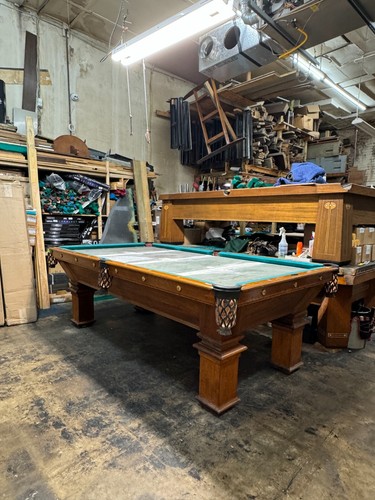 Antique pool billiard - 8',