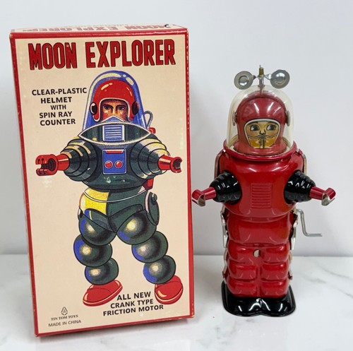 Vintage tin tom toys moon - tom,