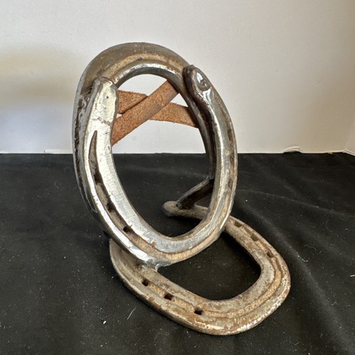 Croix forge horse - st, shoe