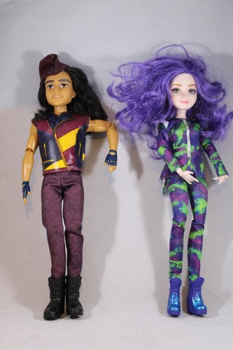 Disney descendants doll set - descendants,