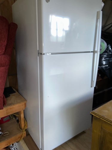 Refridgerator 19 cu - ge, 30"