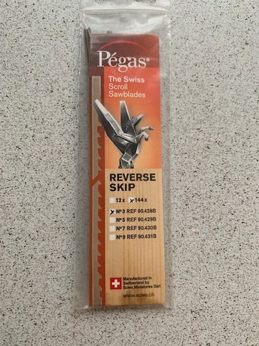 Pegas reverse skip scroll saw - skip,