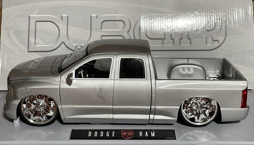 Dodge ram silver scale - silver,