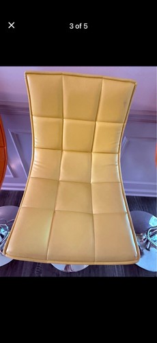 Vibrant swivel bar - bar, seats