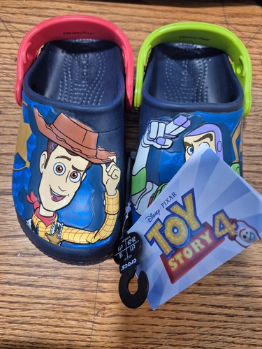 Rare nwt disney crocs toy - disney,