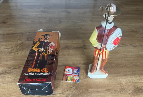 Vintage empty don quixote - empty,