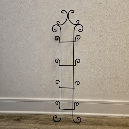 Vintage black metal plate - black,