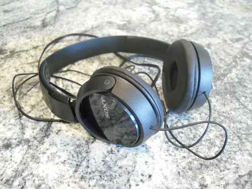 Sony mdr zx310 the - sony, on