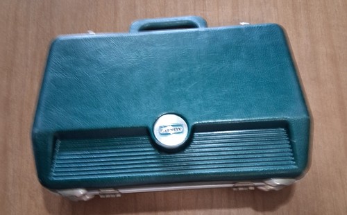 Bundy clarinet with - bundy,