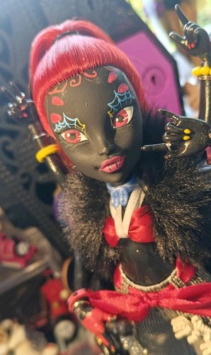 Wydowna spider monster high - wydowna,