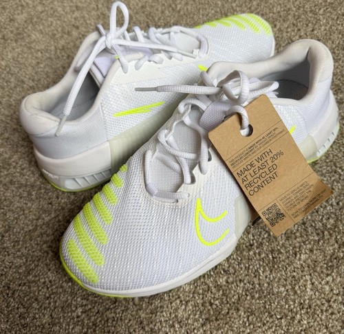Nike metcons white - 9, new