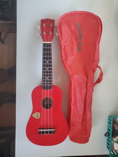 Diamond head ukulele du 102 - diamond,