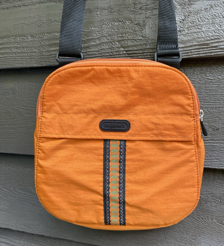 Baggallini orange nylon - baggallini,