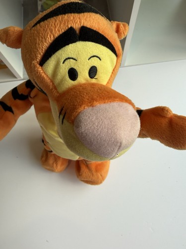 Mattel bouncing tigger - bouncing,