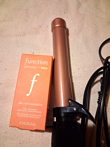 Beachwaver curling iron used - curling, iron.