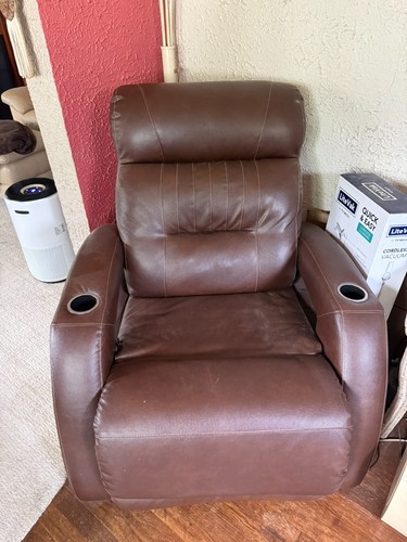 100 obo reclining chair - $100,