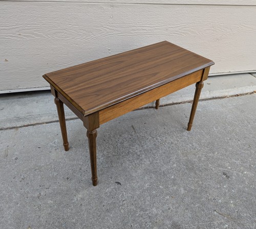 Vintage manual arts walnut - manual,
