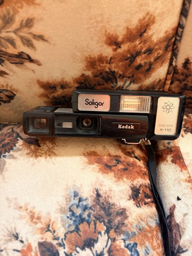 Vintage kodak 110 pocket - vintage,