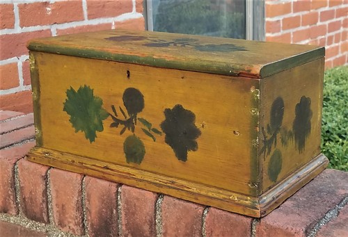 Antique painted 19c country - painted,