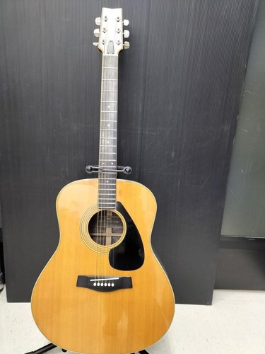 Yamaha 600j acoustic guitar - yamaha,