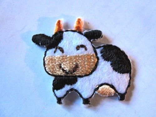 Pieces cute mini cow - 2,