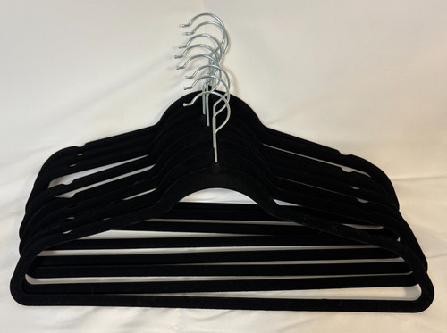 Velvet hangers lot 8 - hangers, of