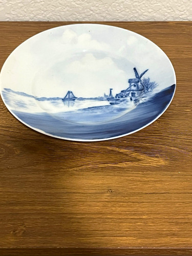 Delft blue white windmill - &,