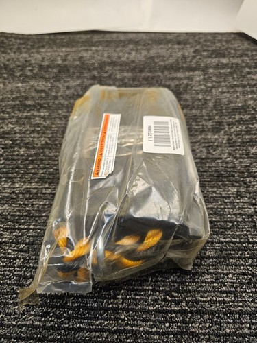 Grainger 22xw86 molded - molded, rubber
