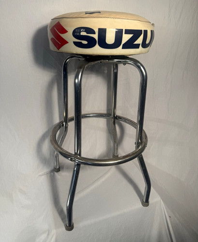 Suzuki logo upholstered - suzuki,