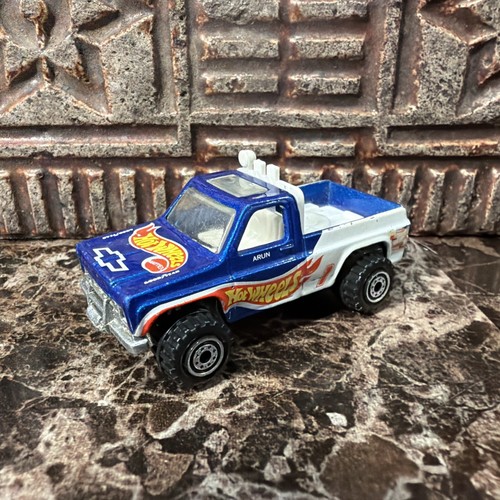 Vintage hot wheels chevy - vintage,