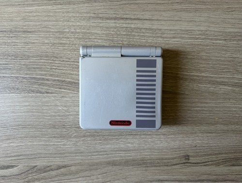 Nintendo classic nes limited - nintendo,