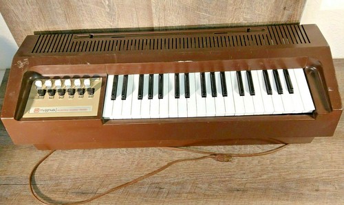 Vintage magnus organ corp - vintage,