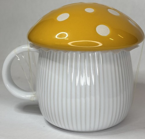 Mushroom lidded yellow - yellow, white