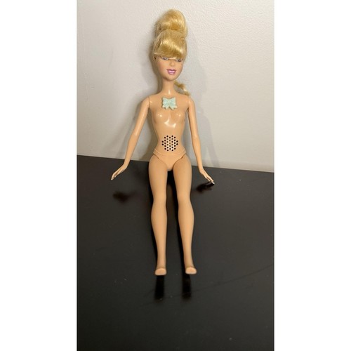 Singing barbie type doll - type,