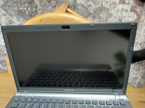 Sony vaio vgn - sony, vgn-z670n/b