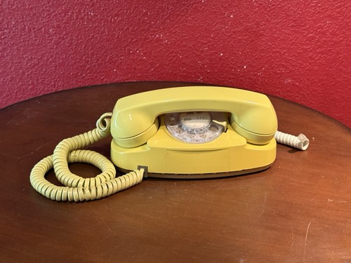 Vintage yellow western - vintage,