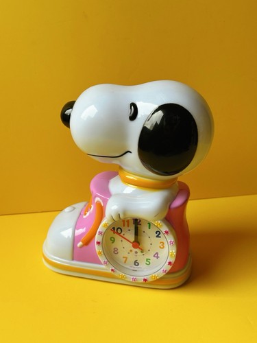Vintage snoopy peanuts clock - vintage,