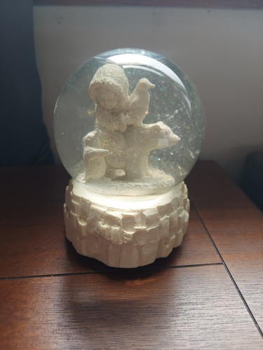 Vintage musical snowglobe - vintage,