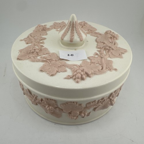 Wedgwood embossed queensware - wedgwood,