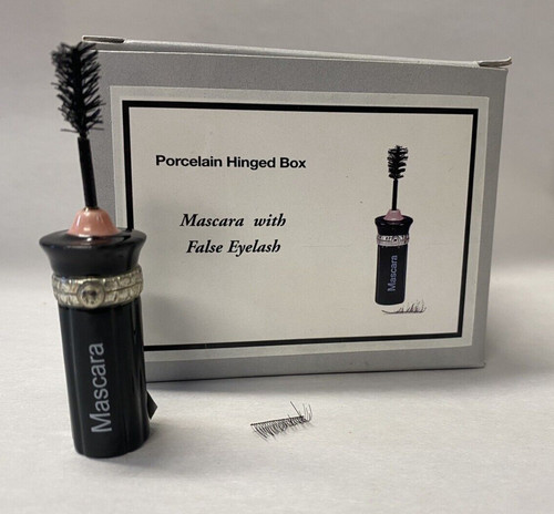 Ladies mascara with false - ladies,
