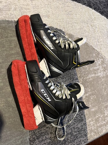 Ccm 9070 tacks hockey - tacks, skates