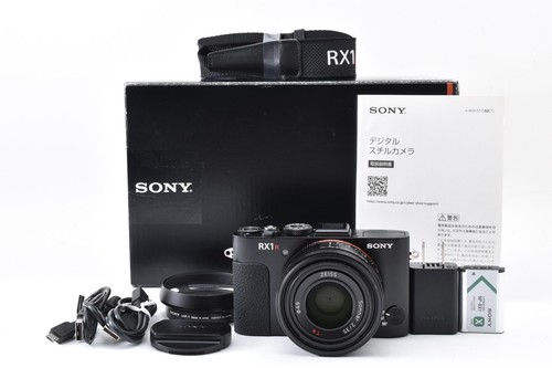 Near mint sony cyber shot - [near, mint]
