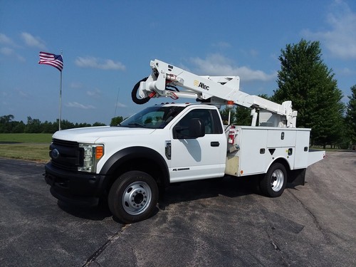 2018 ford 550 4x4 - 42',