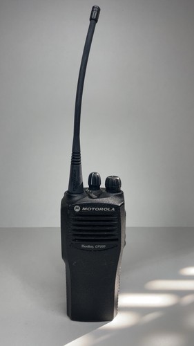 Motorola radius cp200 - motorola,