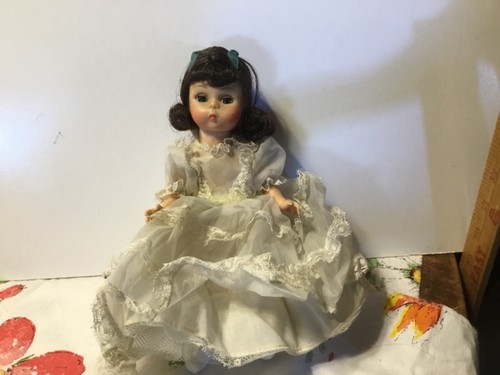 Madame alexander miniature - madame,