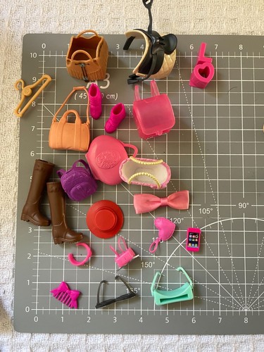 Barbie accessories lot set - lot,