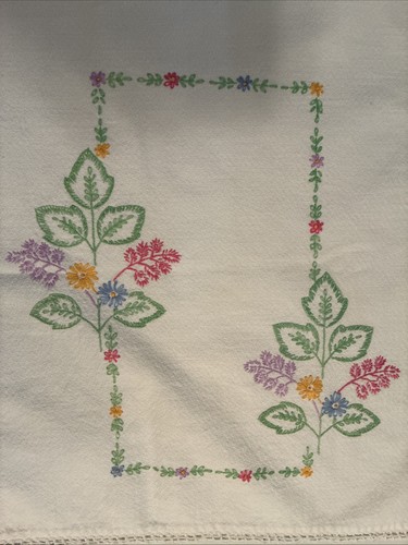Vintage dresser scarf flower - dresser,